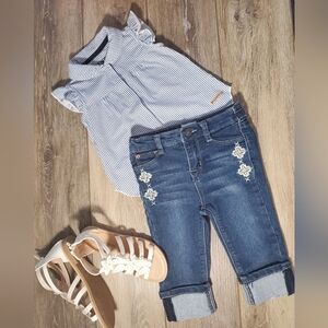 🇺🇲Hudson girl's Capri jeans and navy striped top 2 piece set Size 2T